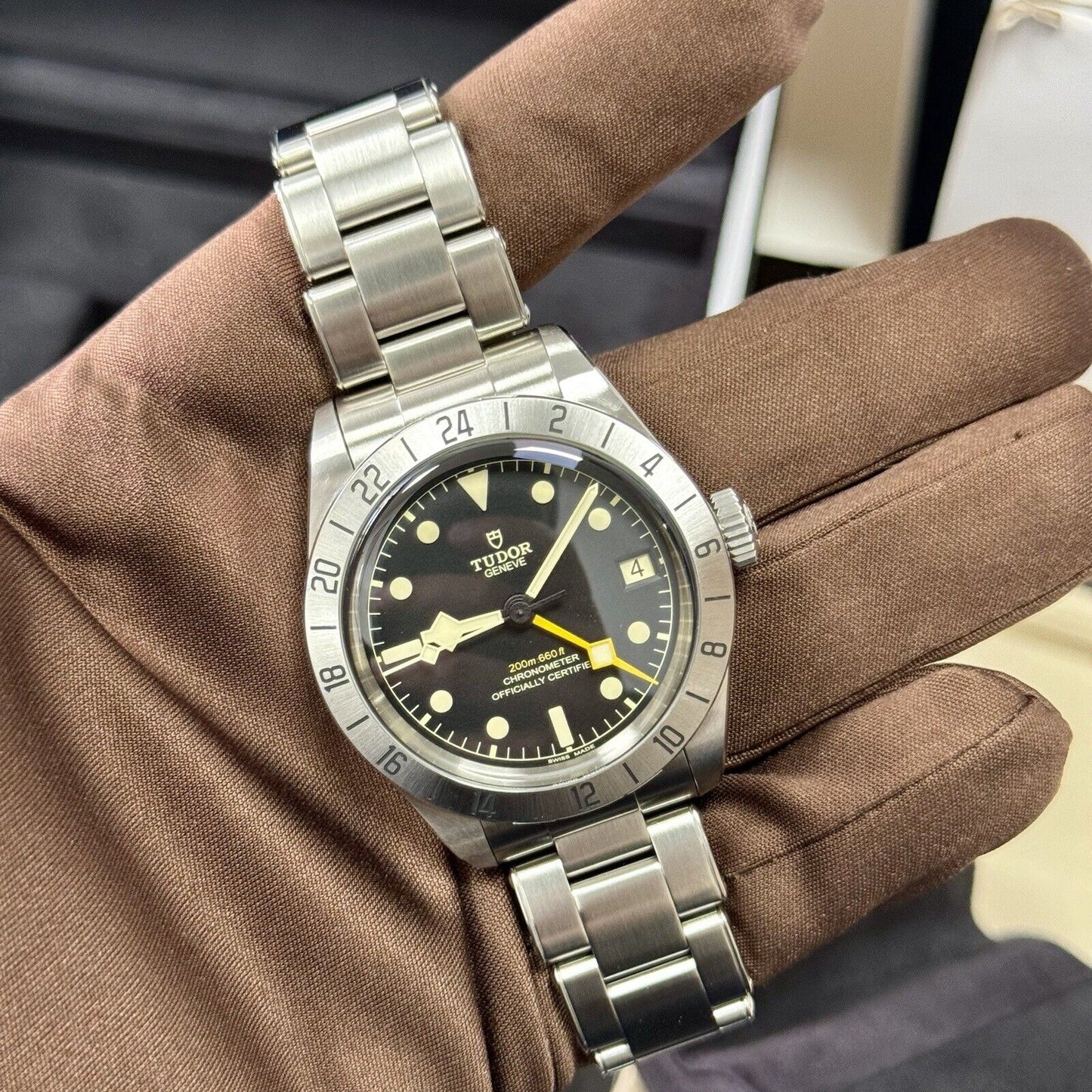 Tudor Men's Black Bay Pro 79470. 2022 Full Set. RRP £3,640. Immaculate Condition