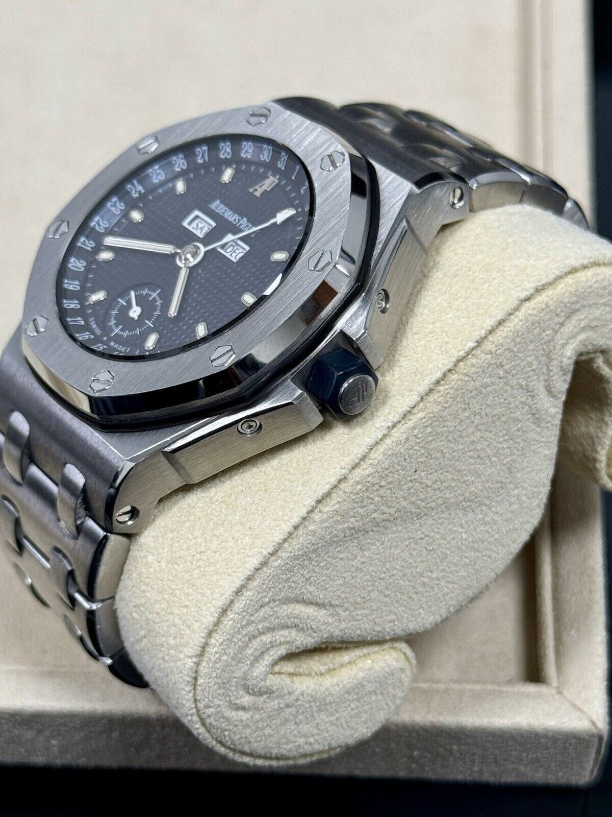 Audemars Piguet Offshore Triple Calendar 25807ST. 38mm Excellent Condition Rare