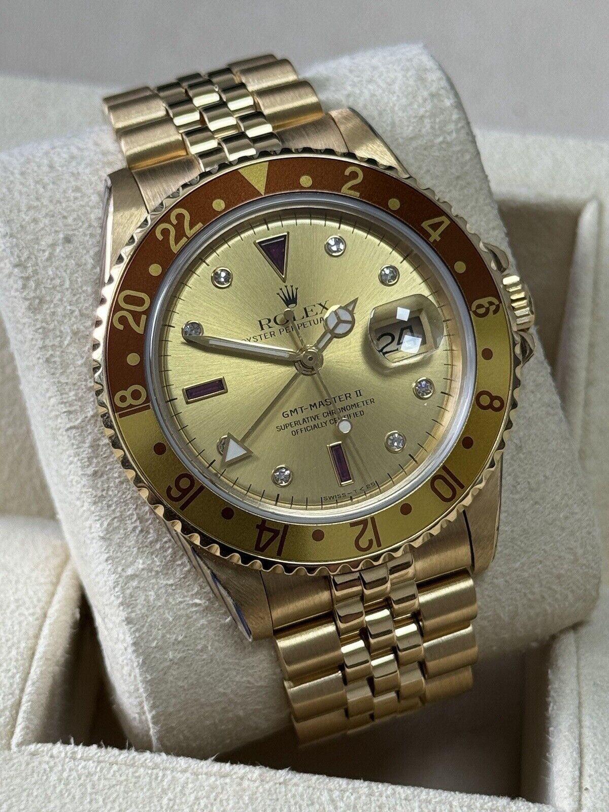 Watch Rolex Gmt 1989 Rolex GMT Master II 16718 Serti 1989 Root