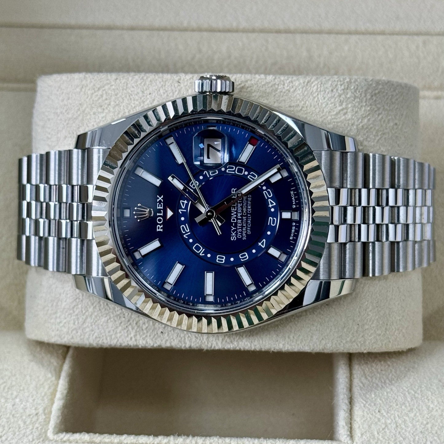 44977276