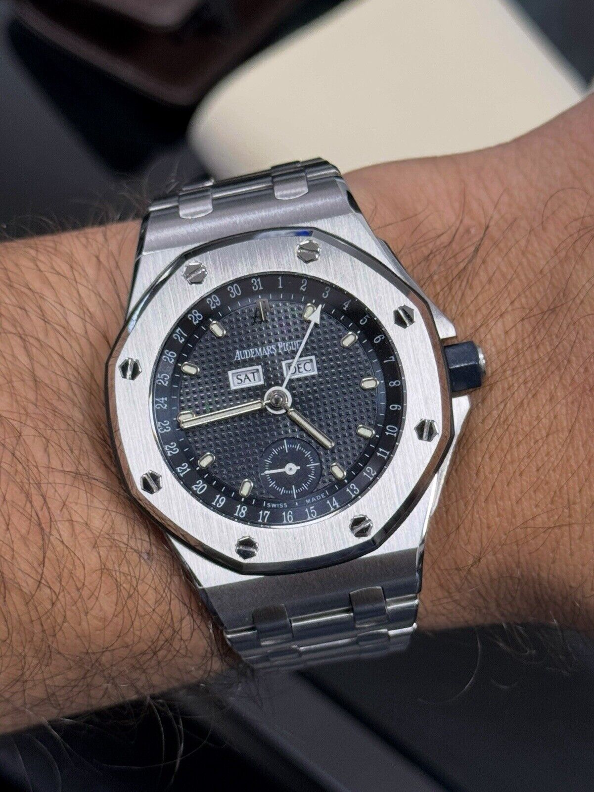 Audemars Piguet Offshore Triple Calendar 25807ST. 38mm Excellent Condition Rare