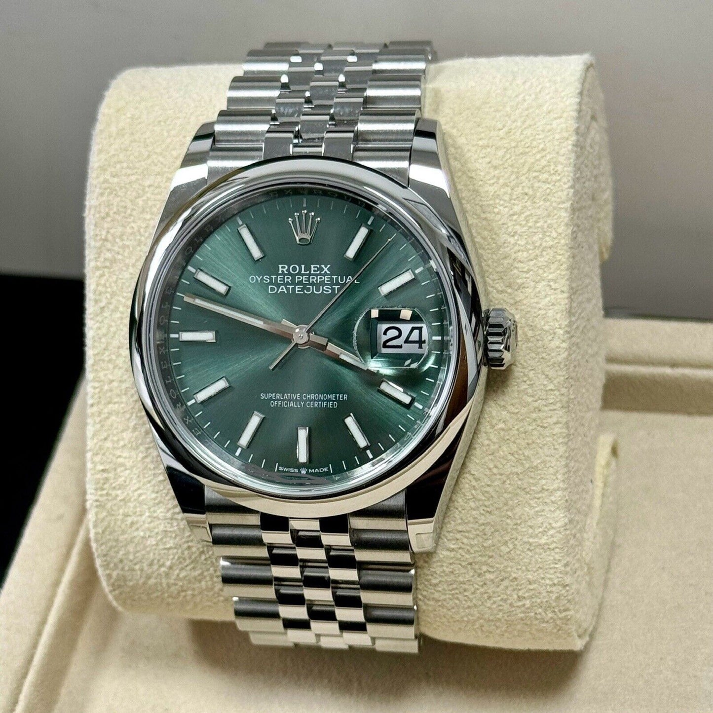 Rolex Datejust 36 Mint Green 126200. Smooth Bezel. 2023 Full Set Box & Papers