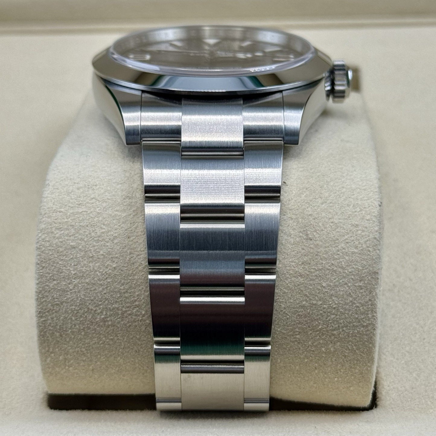 45465646