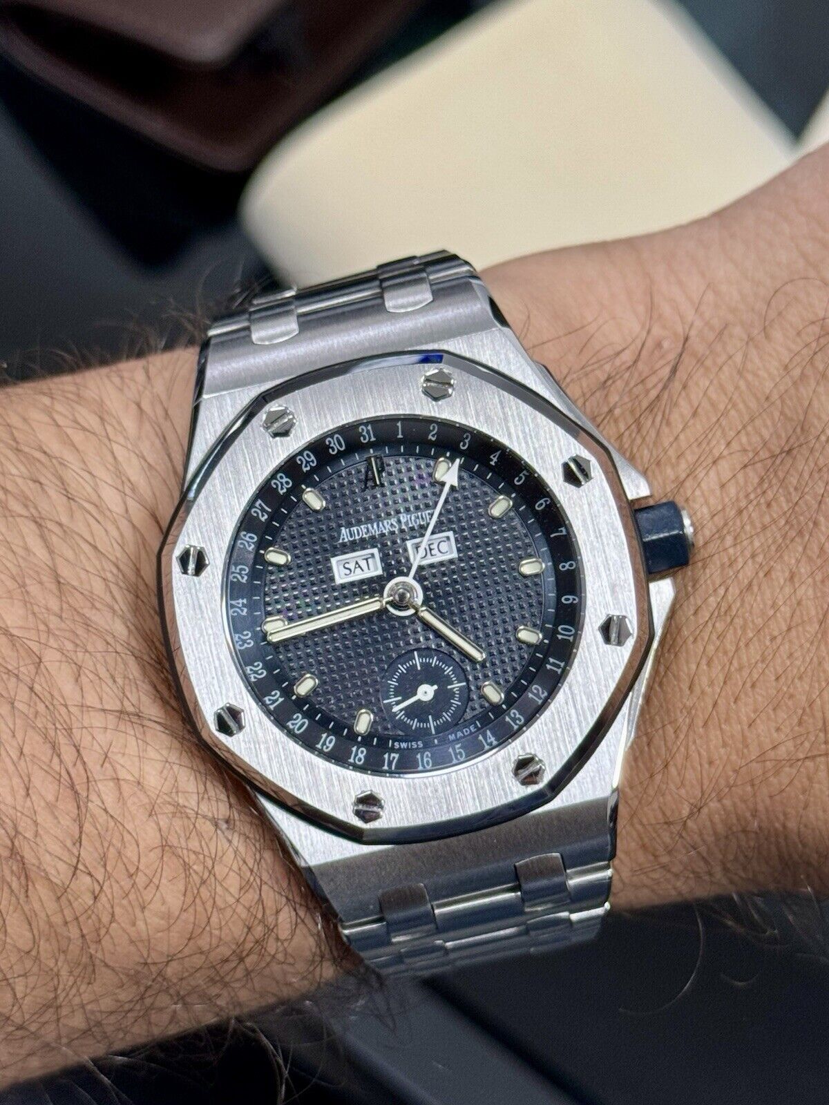 Audemars Piguet Offshore Triple Calendar 25807ST. 38mm Excellent Condition Rare