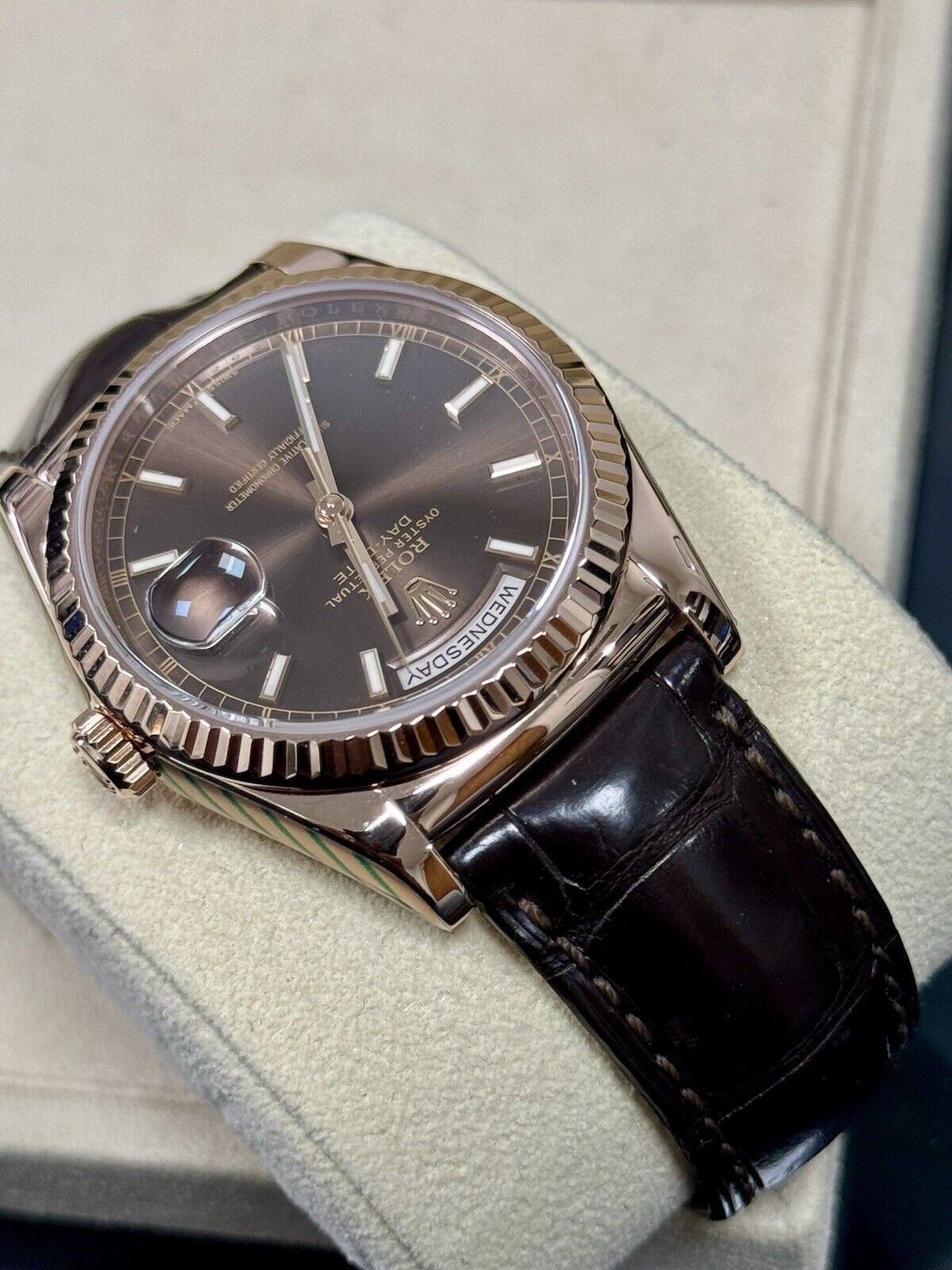 Rolex Day Date 36 Rose Gold Leather Chocolate 118135. 2014 Full Set Serviced