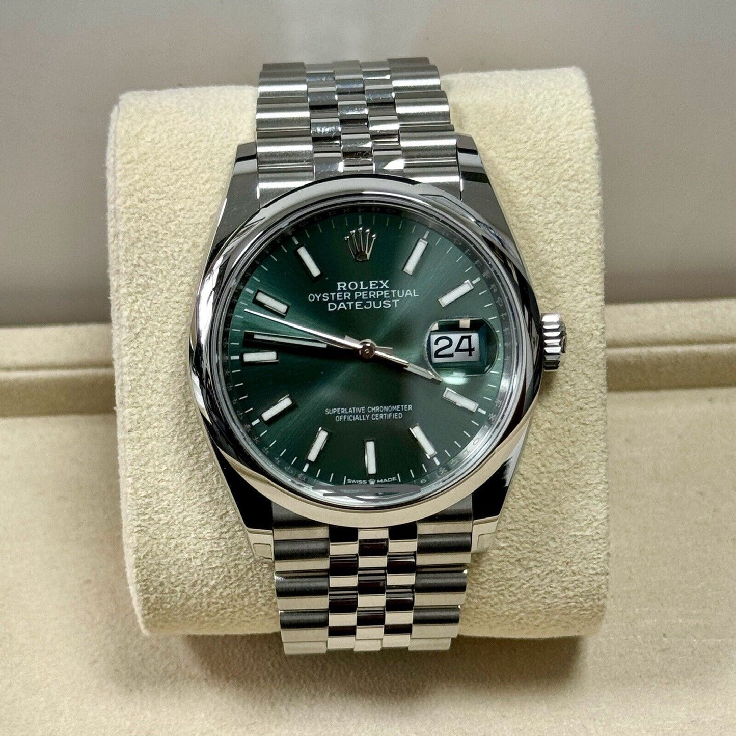 Rolex Datejust 36 Mint Green 126200. Smooth Bezel. 2023 Full Set Box & Papers
