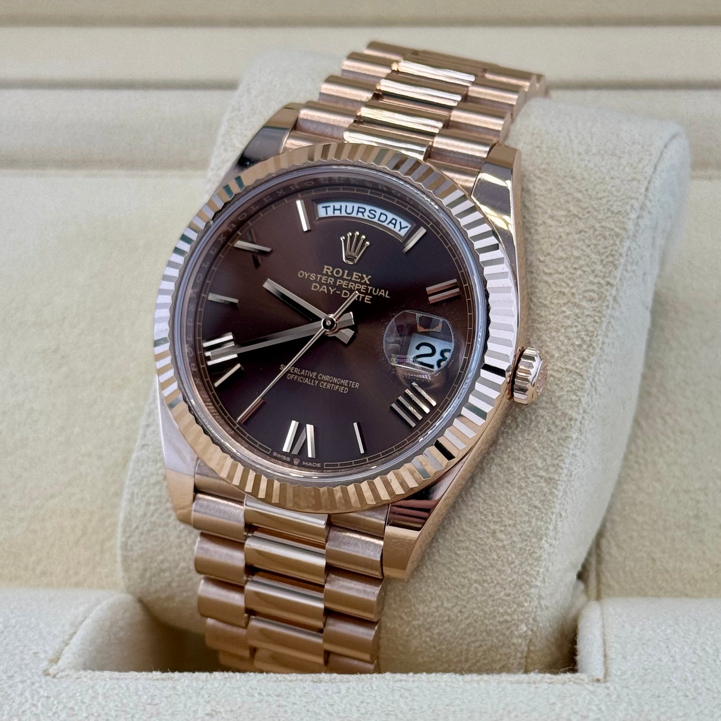 Rolex Day Date 40 Rose Gold Chocolate Roman. 2023 Full Set