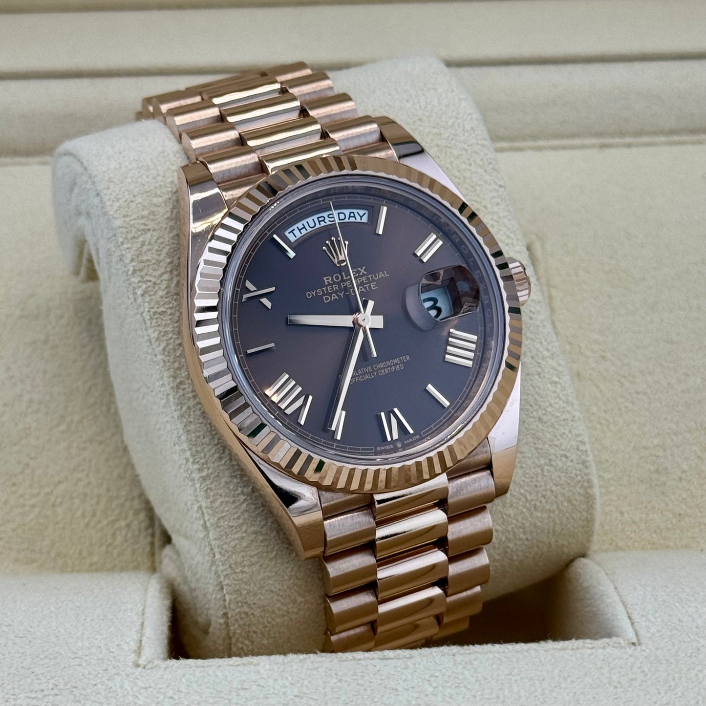 Rolex Day Date 40 Rose Gold Chocolate Roman. 2023 Full Set