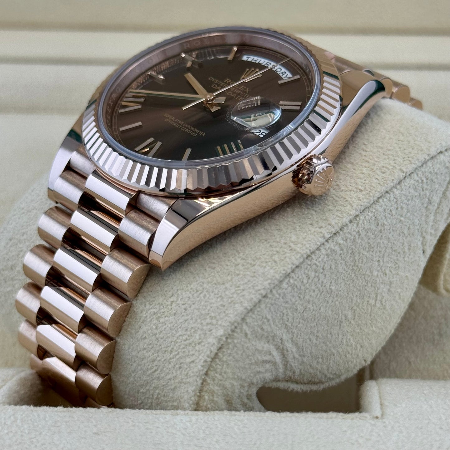 Rolex Day Date 40 Rose Gold Chocolate Roman. 2023 Full Set