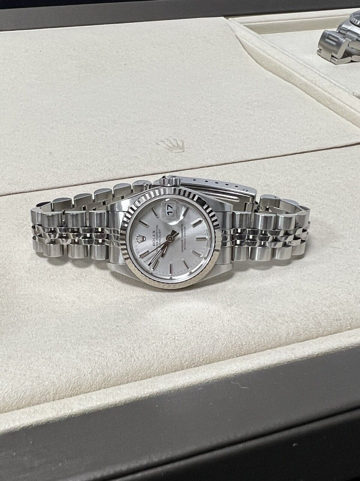 Rolex Ladies Datejust 79174 Watch. Steel / White Gold Bezel 26mm, Box Papers