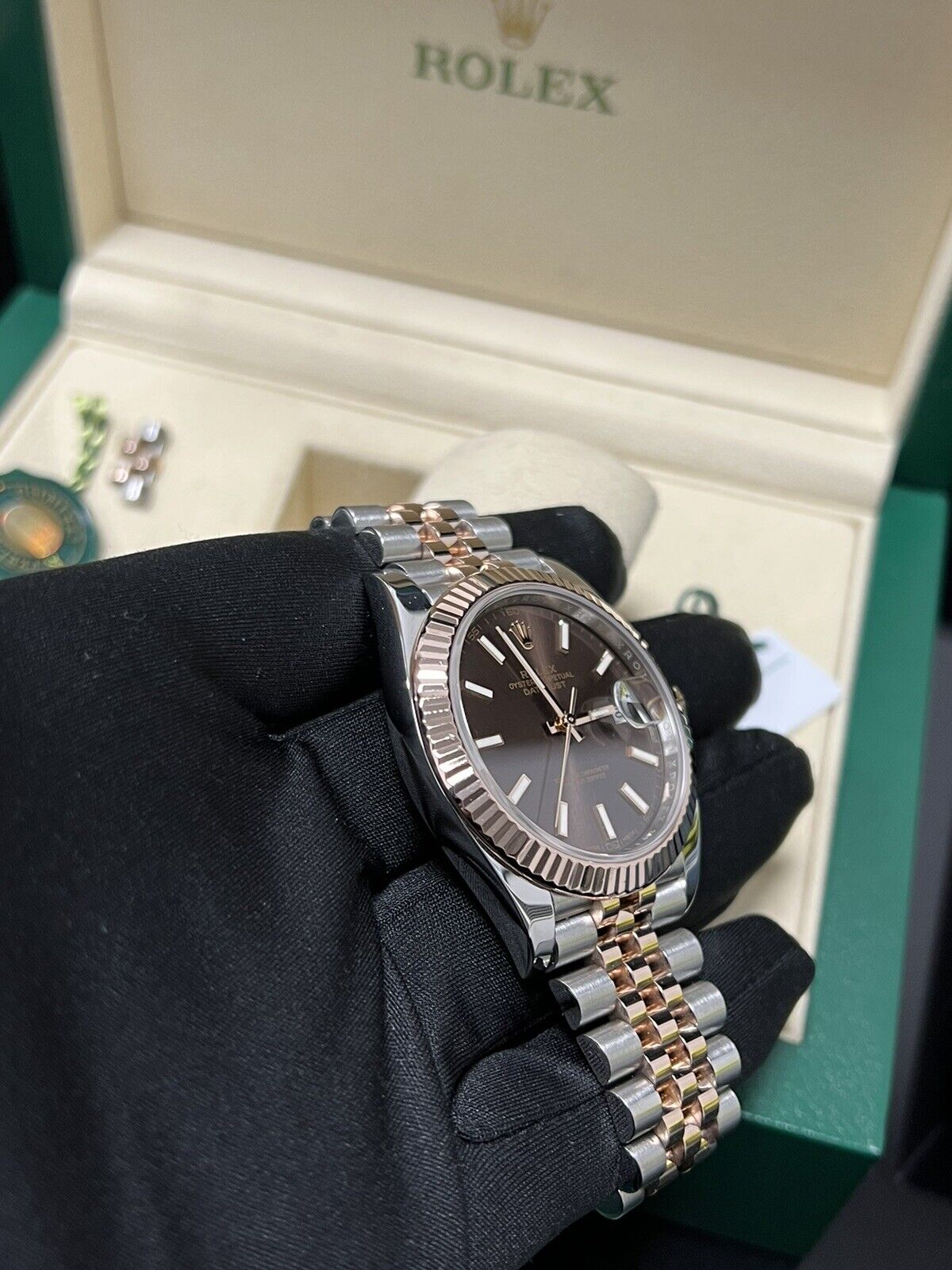 Rolex Datejust 41 126331 Chocolate Steel & Rose Gold Jubilee 2016 Box Papers