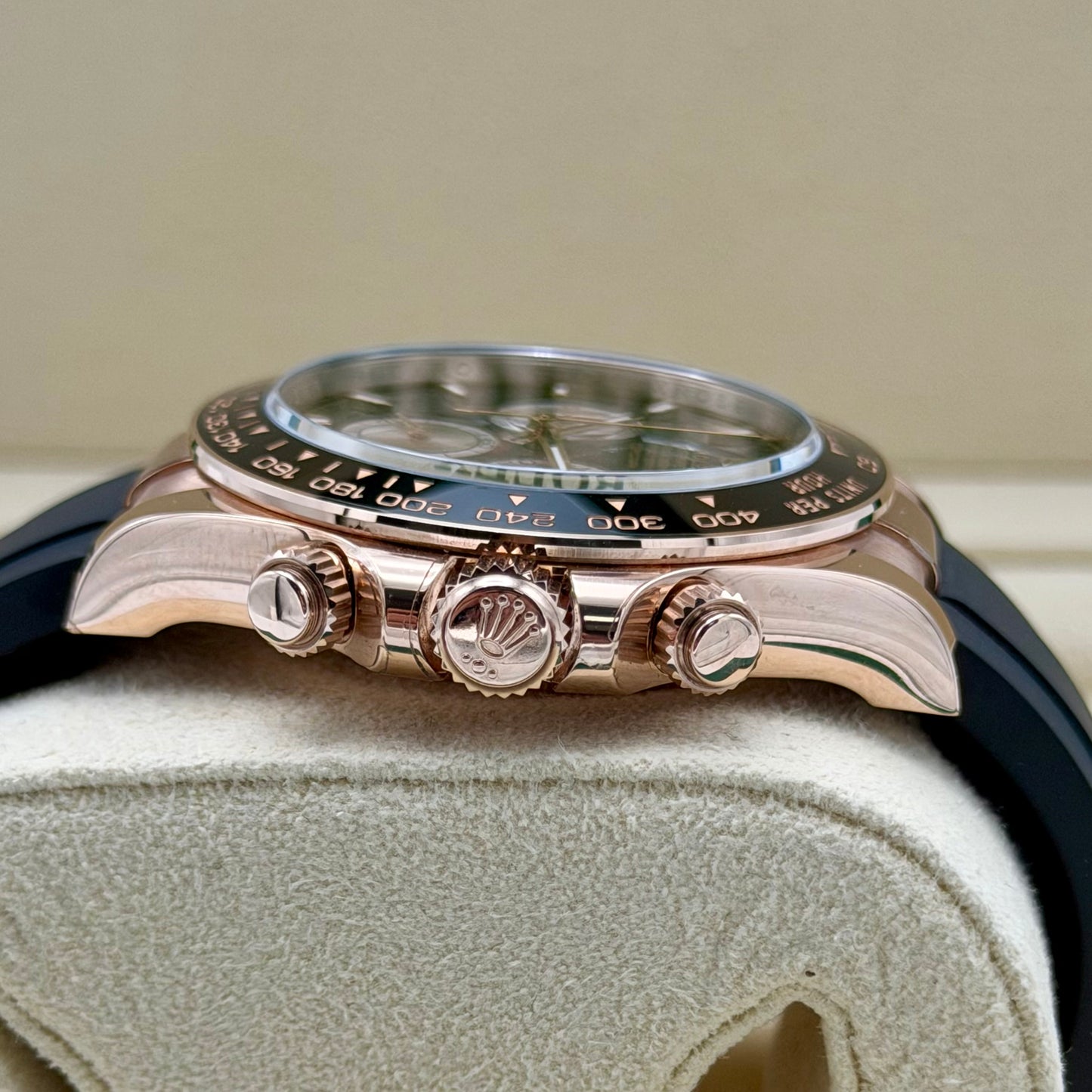 Rolex Daytona Oysterflex 126515LN. Rose Gold. 2024 Full Set