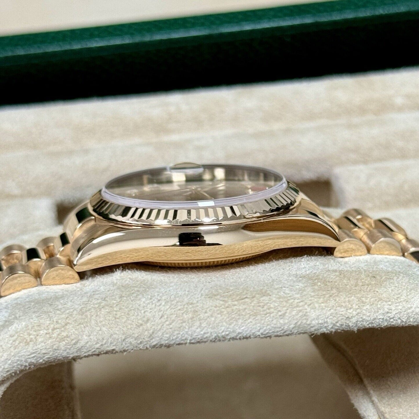 Rolex Day Date 36 118235 Rose Chocolate Ruby Diamond Dial