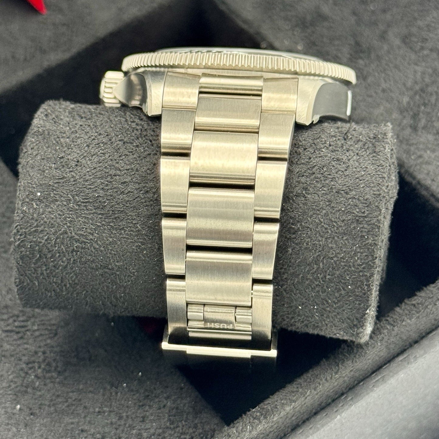 44999343