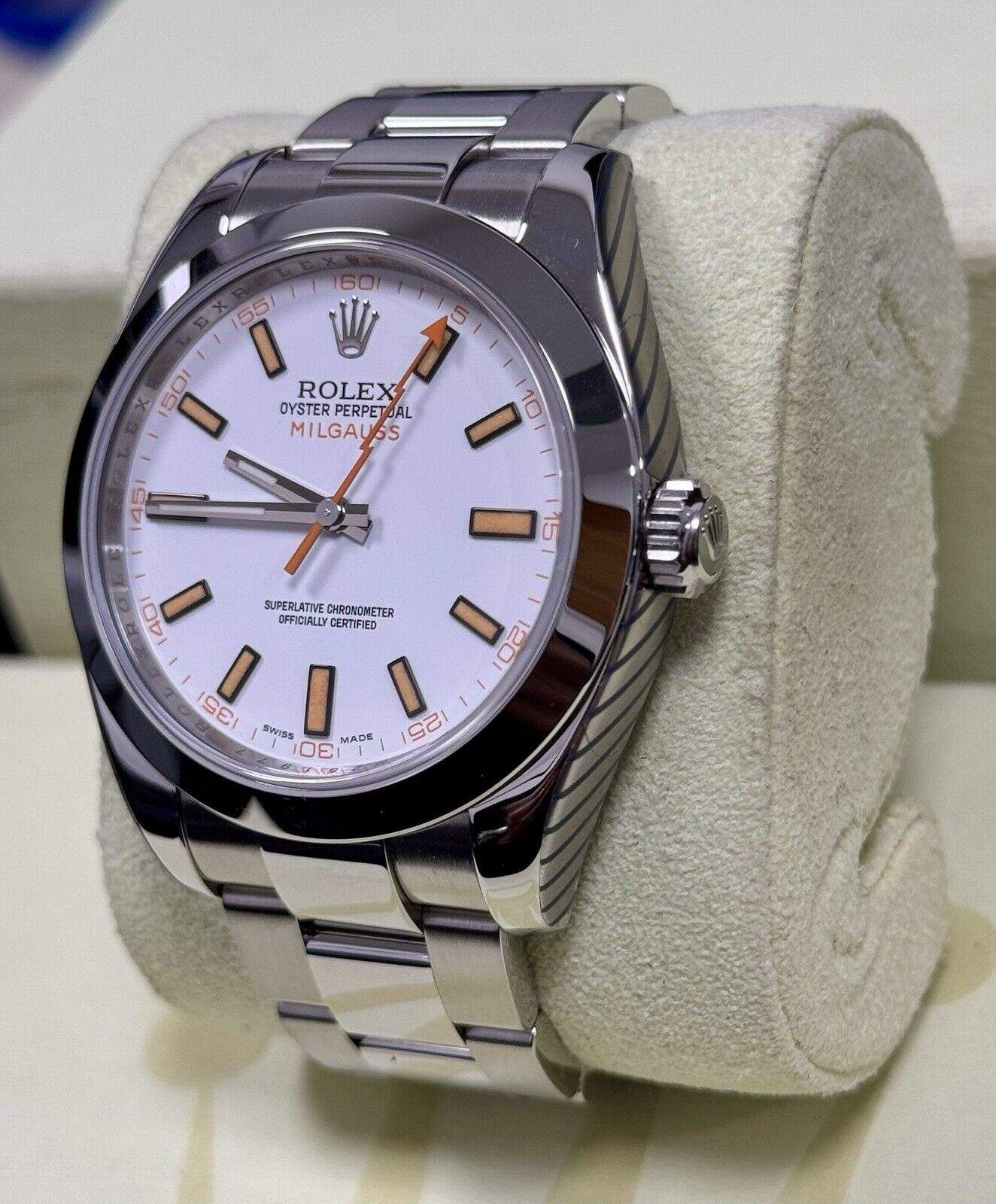 Rolex Milgauss White Dial 116400. 2008 Full Set. Rolex Service 2024 Stickers