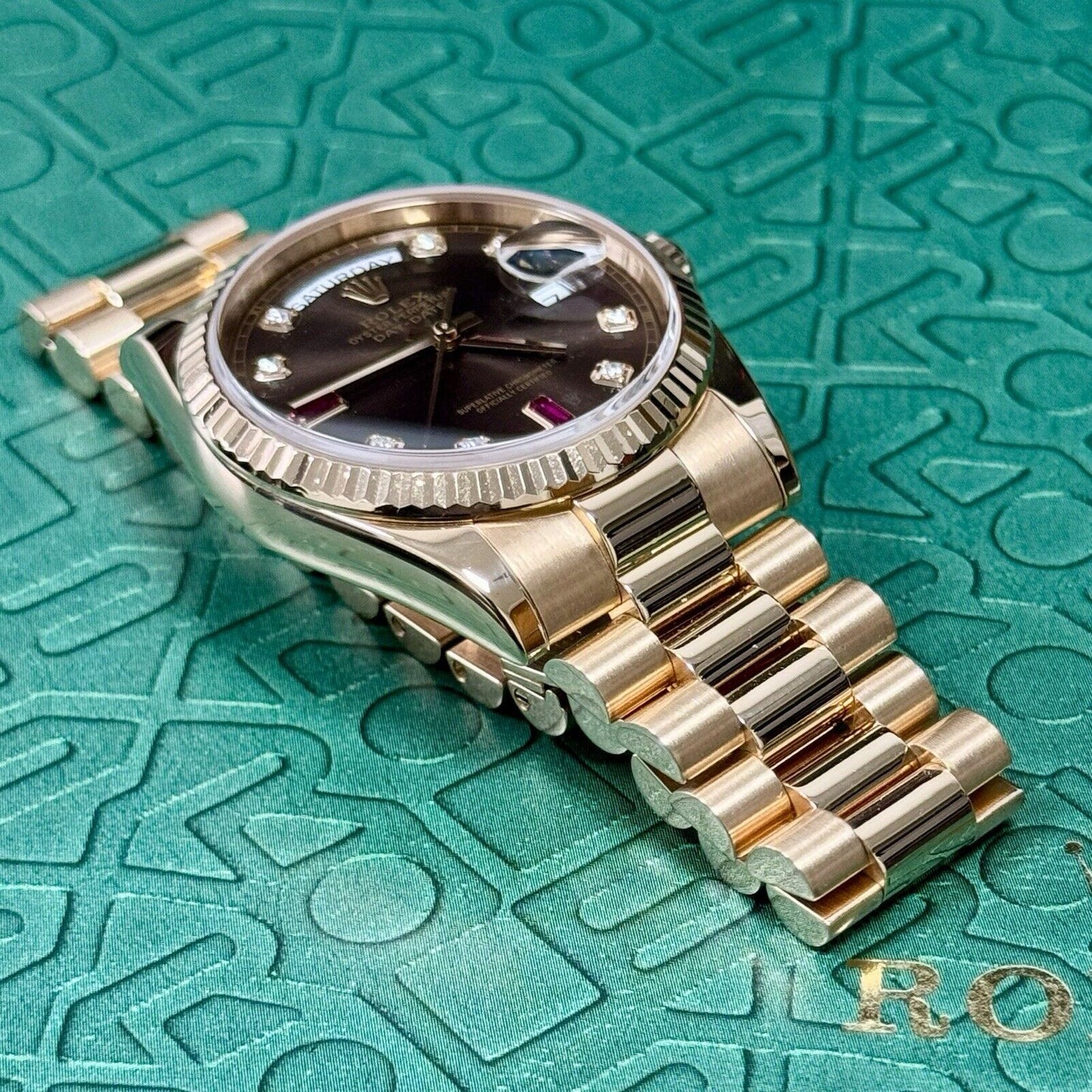 Rolex Day Date 36 118235 Rose Gold Chocolate Ruby Diamond Dial. 2001 Full Set