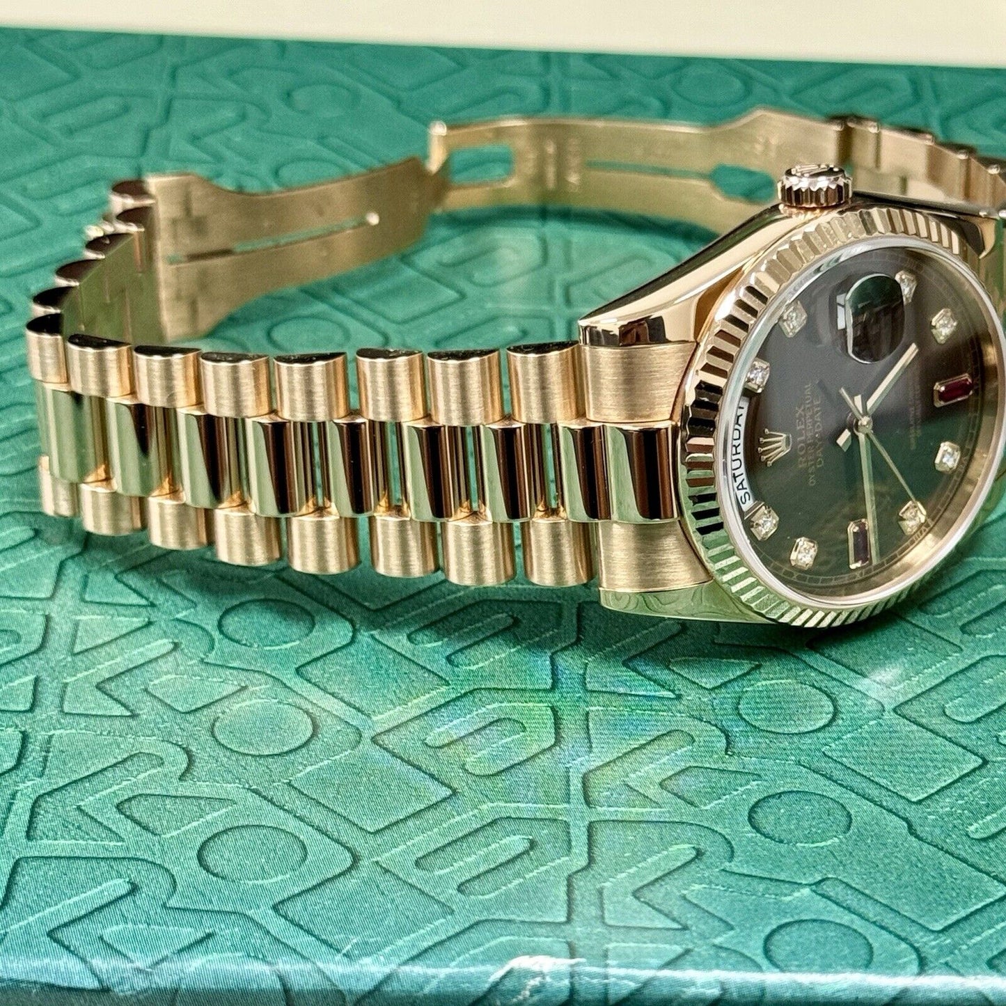 Rolex Day Date 36 118235 Rose Chocolate Ruby Diamond Dial