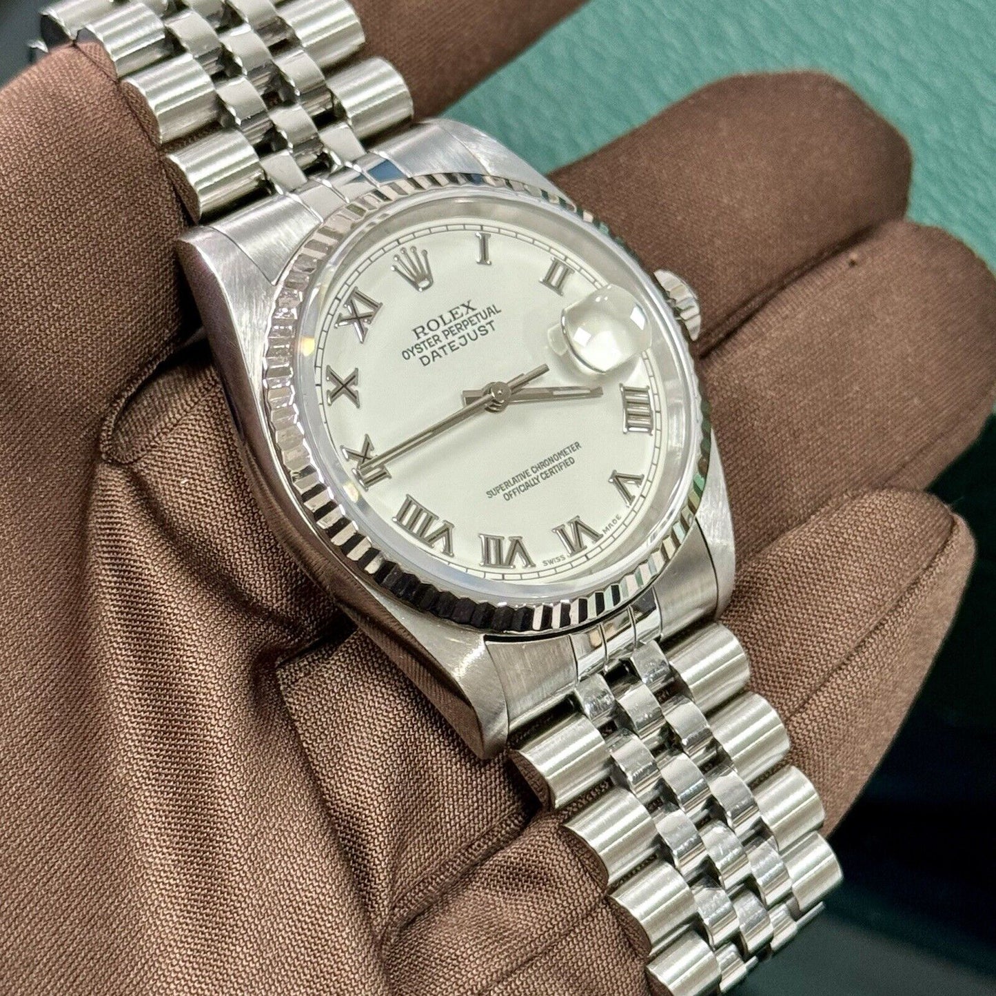 Rolex Datejust 36 16234 Steel. White Roman Dial. 2004 Y Serial Box + Papers