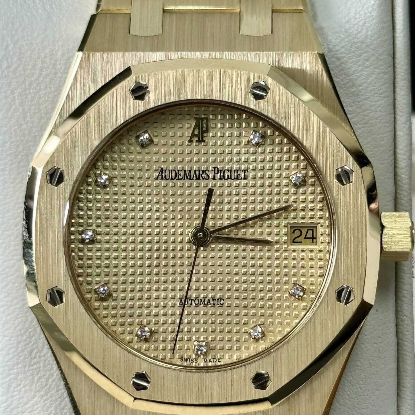 Audemars Piguet Royal Oak 36mm Automatic Yellow Gold. 14790BA Diamond 2006