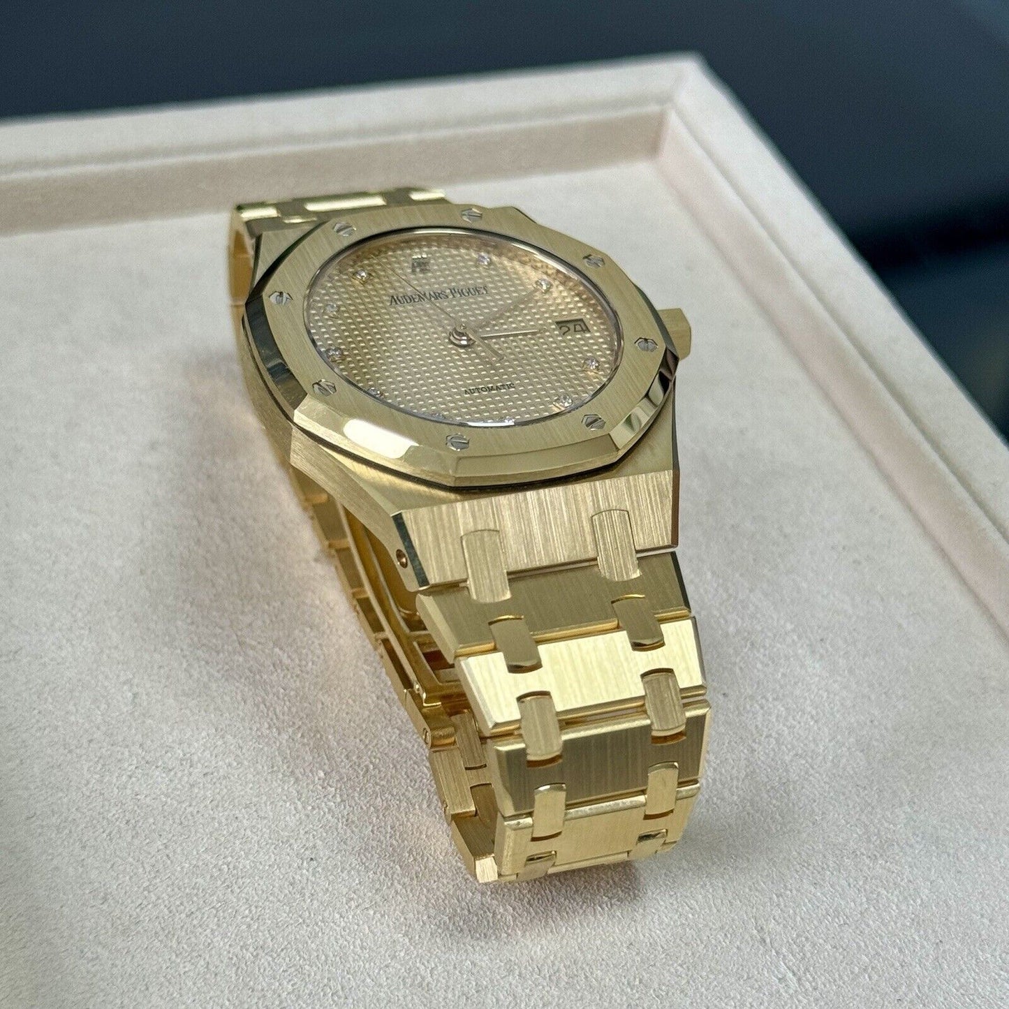 Audemars Piguet Royal Oak 36mm Automatic Yellow Gold. 14790BA Diamond 2006