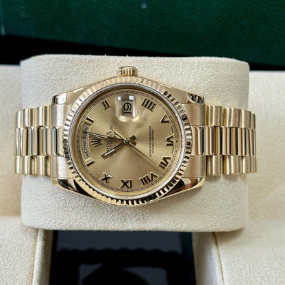 Rolex Day Date 118238 36mm 18ct Yellow Gold. 2002 Roman Champagne Box + Papers