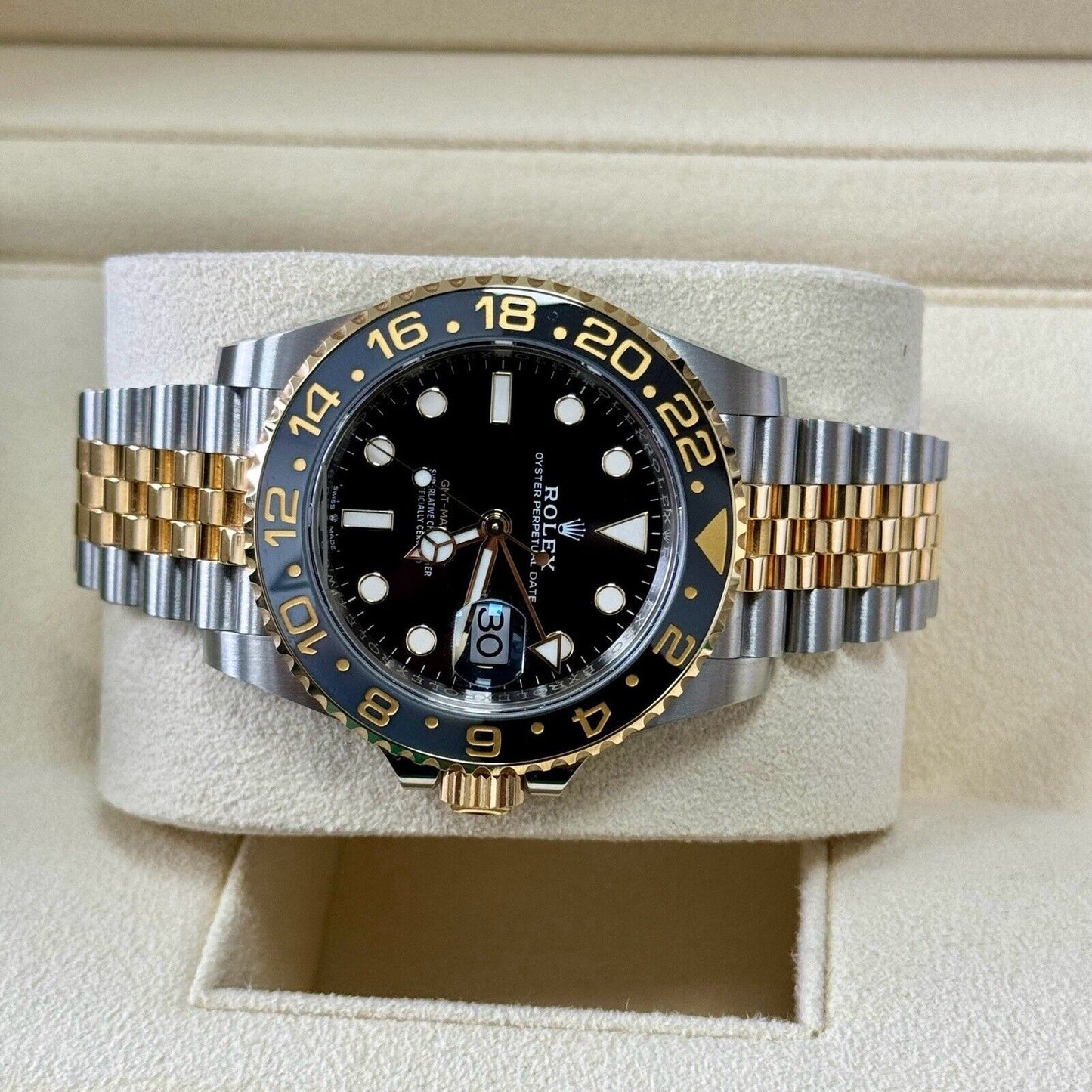 Rolex GMT Master II 126713GRNR 40 mm Black Dial Gold Bicolour 2023 Unworn Watch