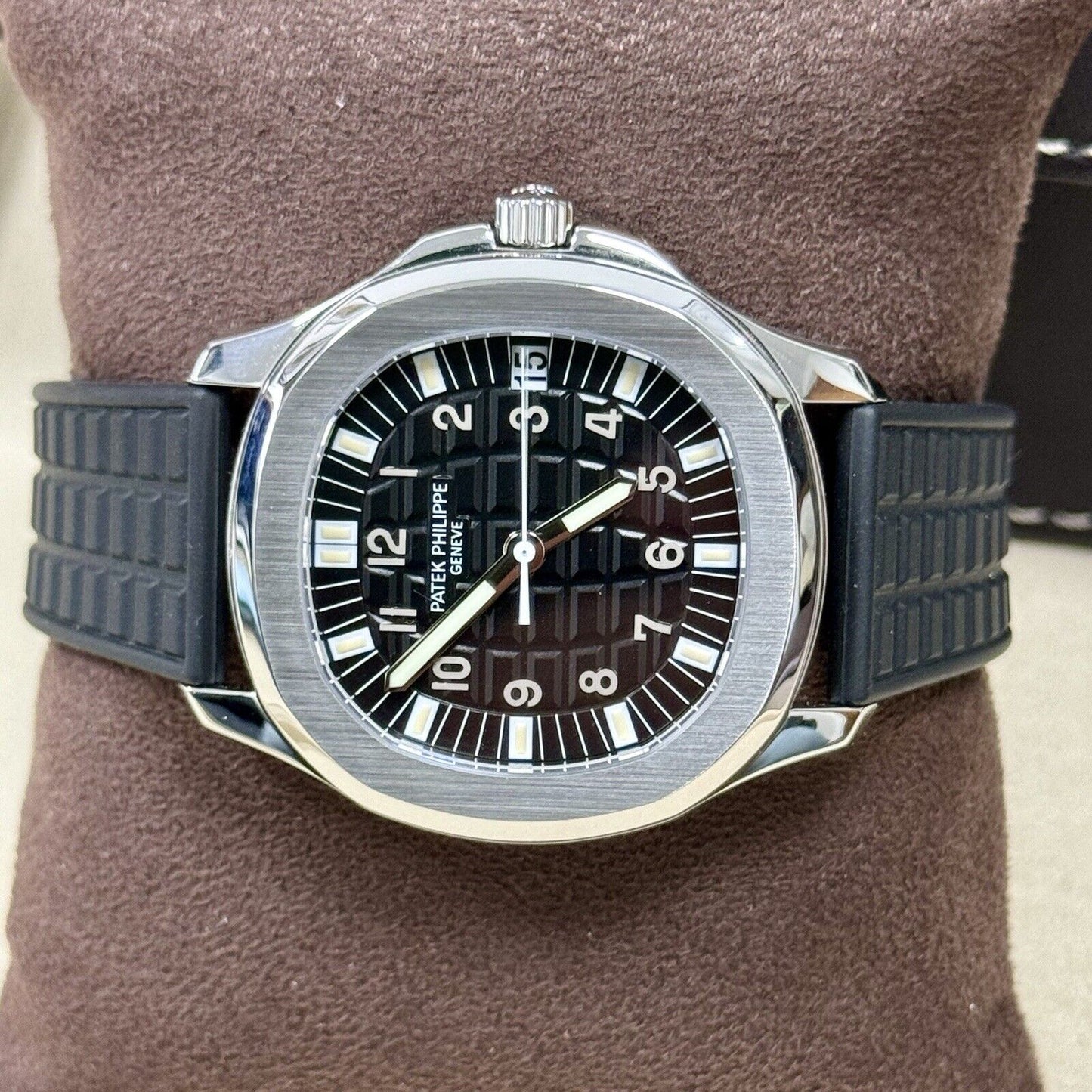 Patek Philippe Aquanaut 5065/1A 38mm. 2024 Patek Service. Immaculate Rare Watch