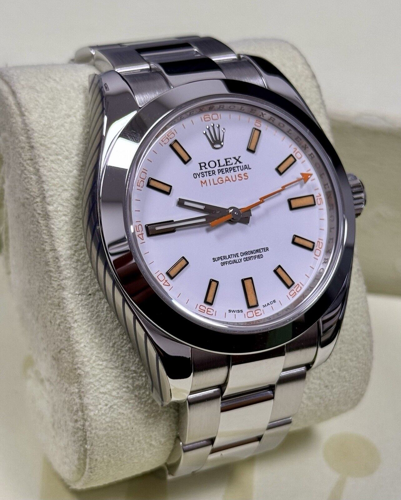 Rolex Milgauss White Dial 116400. 2008 Full Set. Rolex Service 2024 Stickers