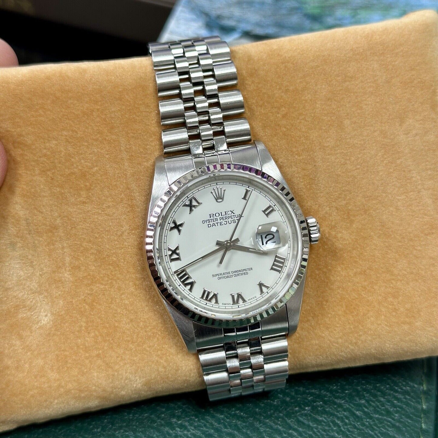 Rolex Datejust 36 16234 Steel. White Roman Dial. 2004 Y Serial Box + Papers