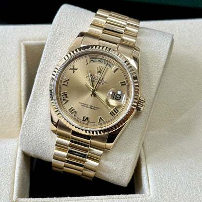 Rolex Day Date 118238 36mm 18ct Yellow Gold. 2002 Roman Champagne Box + Papers