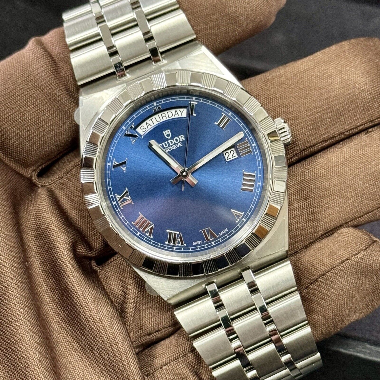 Tudor Men's Royal 28600. 2021 41mm Day Date Blue Dial. Full Stickers. RRP £2,210