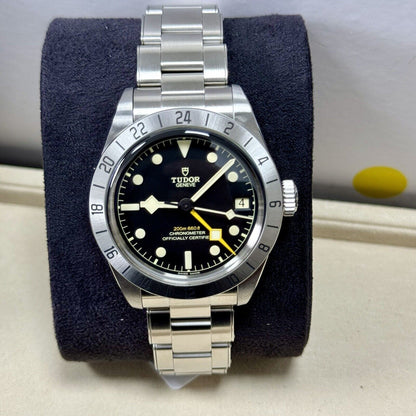 Tudor Men's Black Bay Pro 79470. 2022 Full Set. RRP £3,640. Immaculate Condition