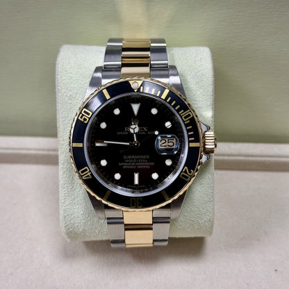 Rolex Submariner 16613LN Steel + Gold. 2007 Full Set Box Papers, Engraved Rehaut