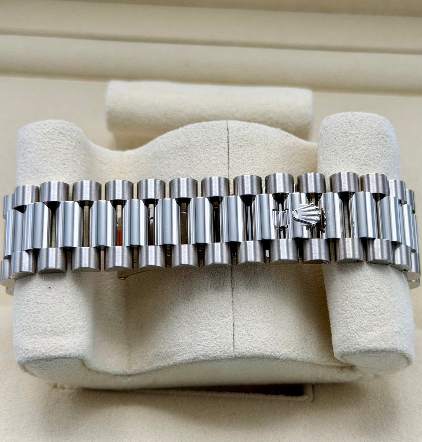 Rolex Day Date 40 Olive White Gold 228239 2025 Full Set