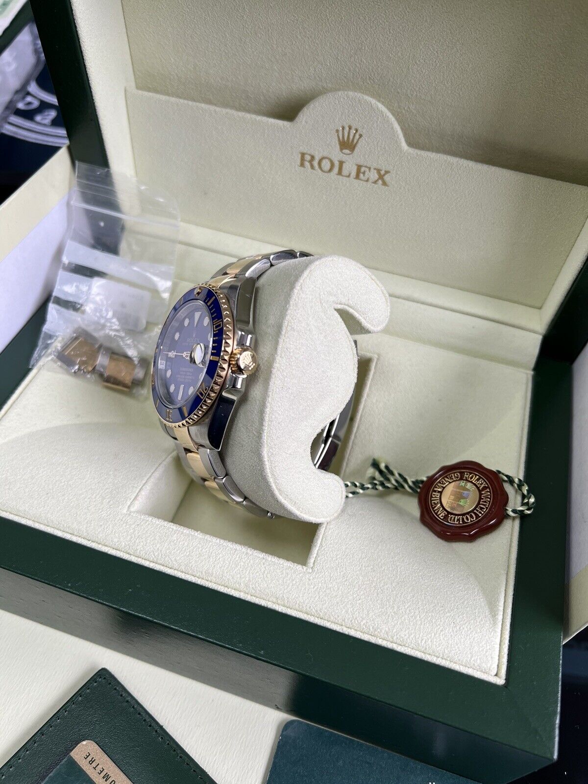 Rolex submariner watch discount box