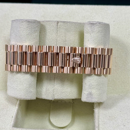 Rolex Day Date 36 118235 Rose Gold. Chocolate Diamond Ruby Dial. 2006 Box Papers