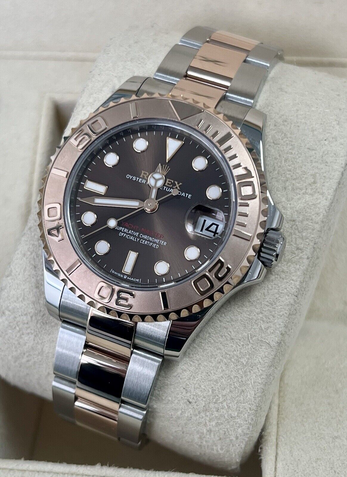 Rolex Yachtmaster 37 Chocolate 268621. Steel & Rose Gold. 2022 Box Papers Ladies