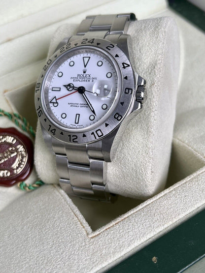 Rolex Explorer 16570 Polar White Dial. 2013 Unpolished Full Set, 3186 Movement.