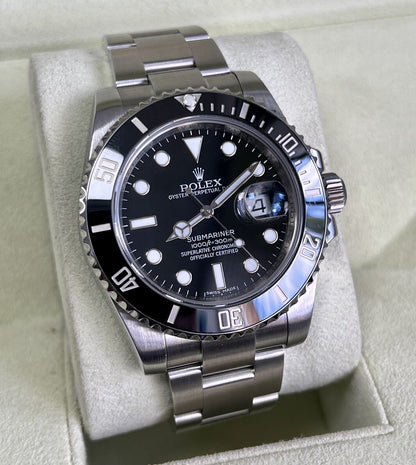 Rolex Submariner Date 40mm 116610LN. Box & Papers, Serviced August 2023.