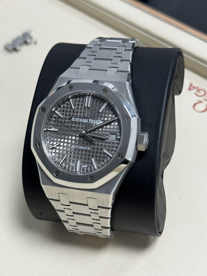 Audemars Piguet Royal Oak 37mm 15450ST. Grey Dial. 2021 Full Set Box Papers