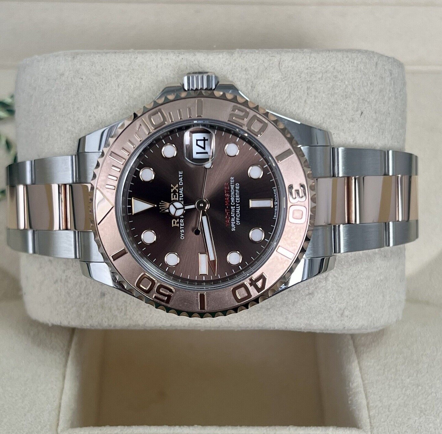 Rolex Yachtmaster 37 Chocolate 268621. Steel & Rose Gold. 2022 Box Papers Ladies