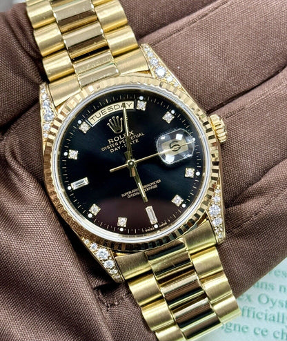 Rolex Day Date 36mm 18338. Factory Diamond Shoulders & Dial. 1995 Box & Papers