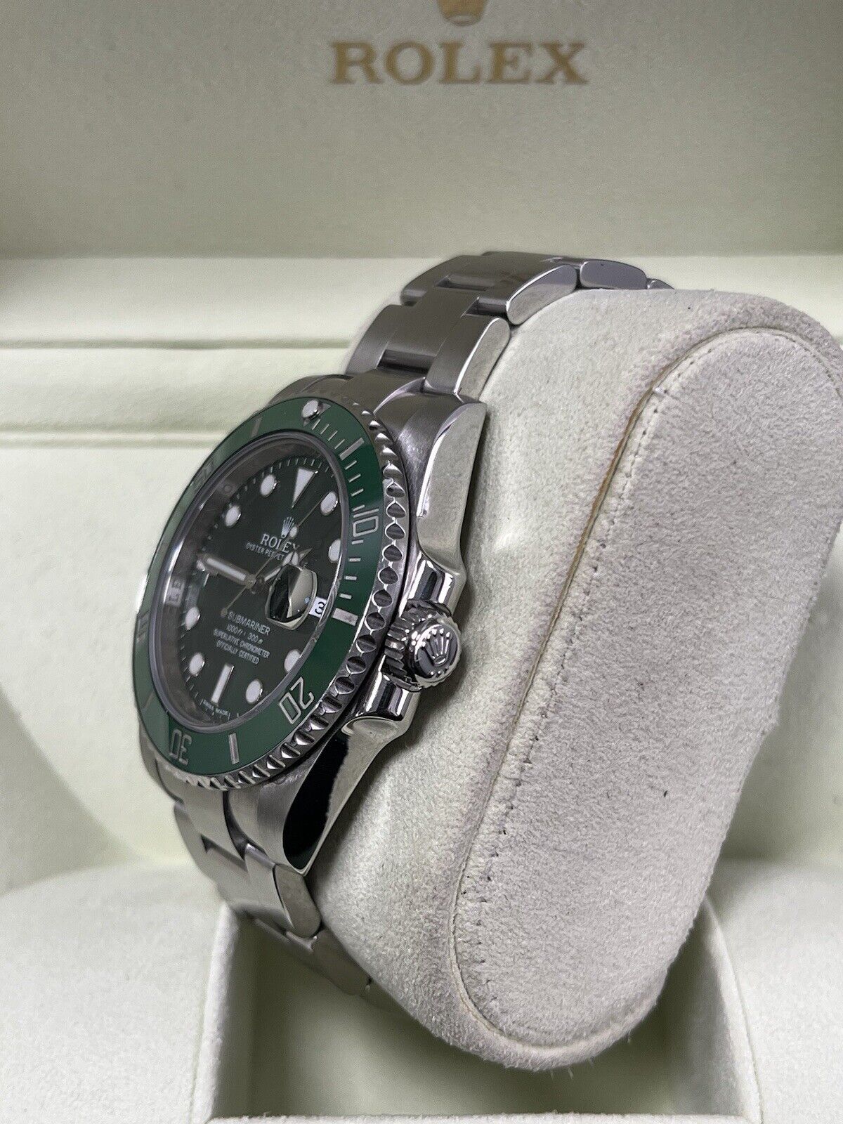 Rolex Submariner 116610LV Hulk - 2012 - Box And Papers - Immaculate Condition