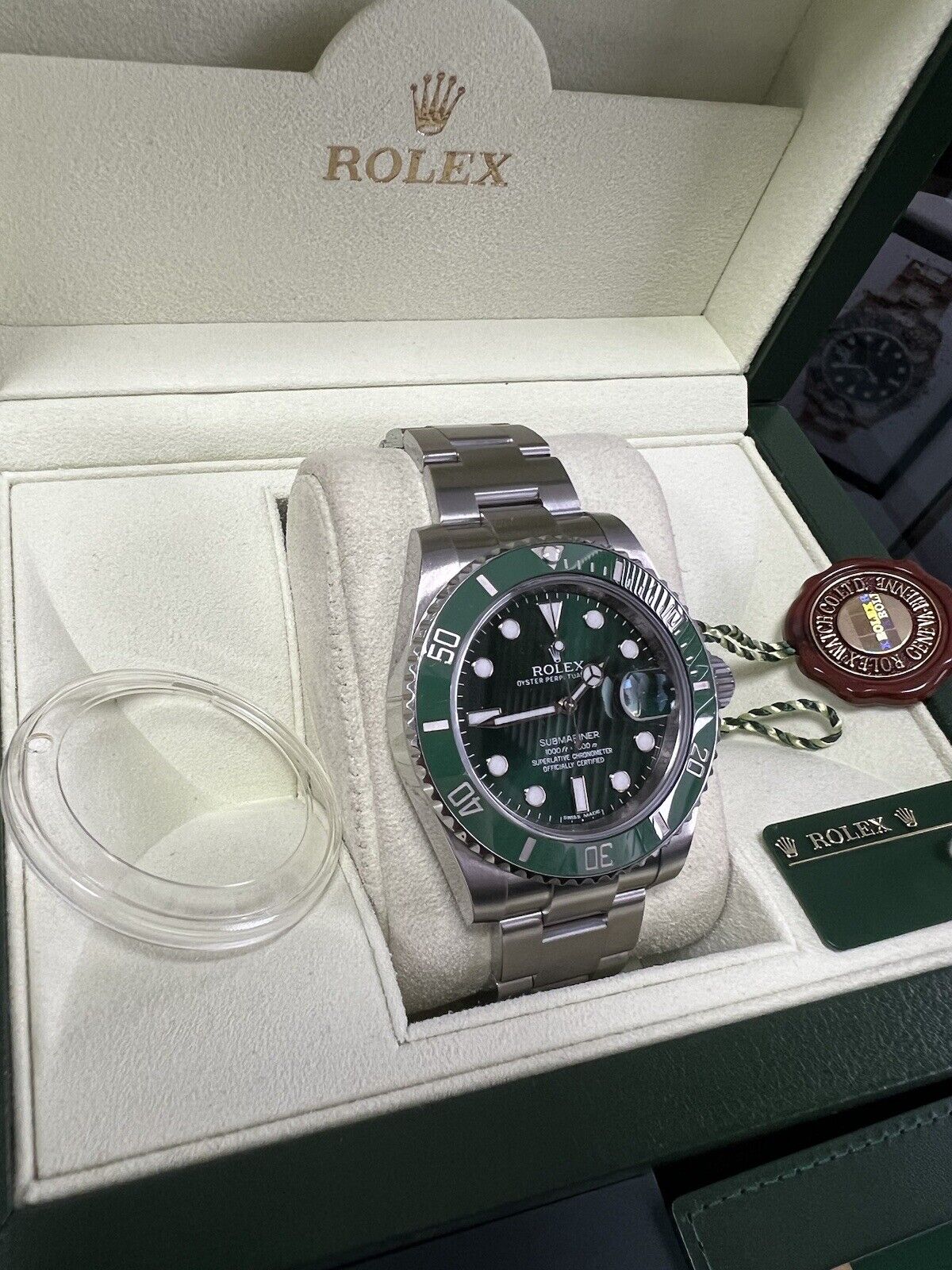 Rolex Submariner 116610LV Hulk - 2012 - Box And Papers - Immaculate Condition