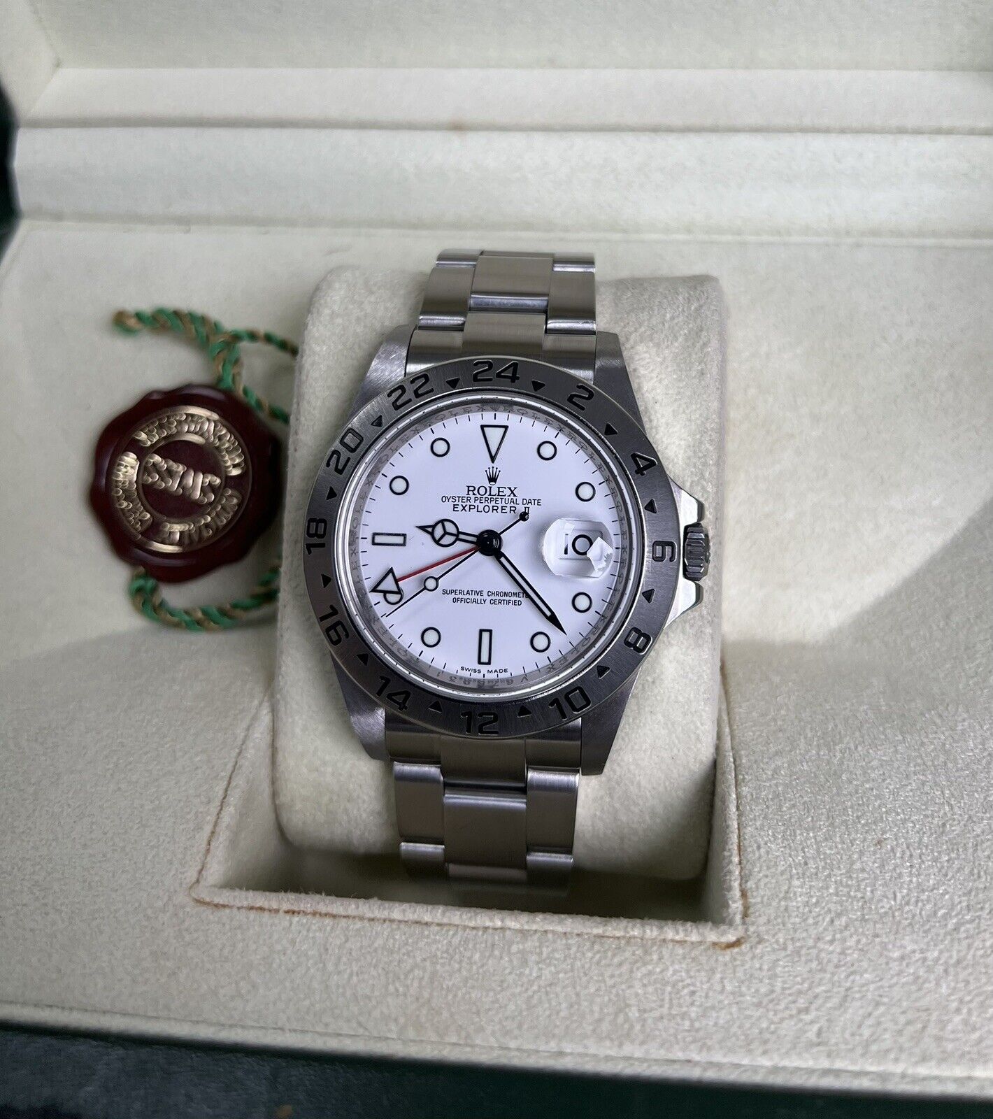 Rolex Explorer 16570 Polar White Dial. 2013 Unpolished Full Set, 3186 Movement.