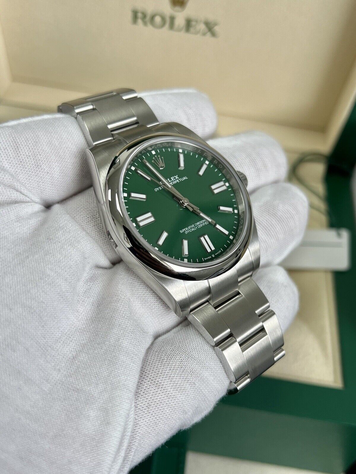 Rolex oyster perpetual online 41mm green