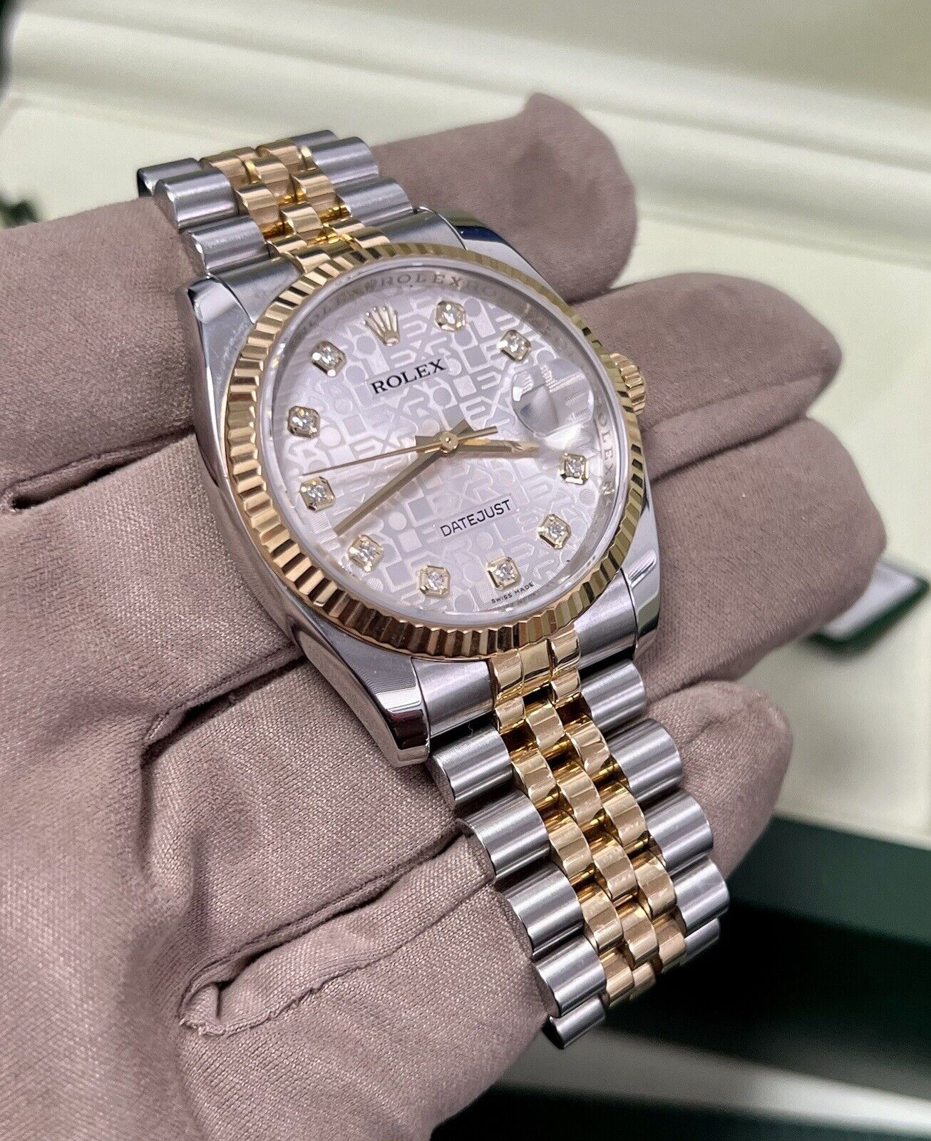 Rolex Datejust 36 Steel Yellow Gold. 116233. Diamond Dial. 2010 Box Papers