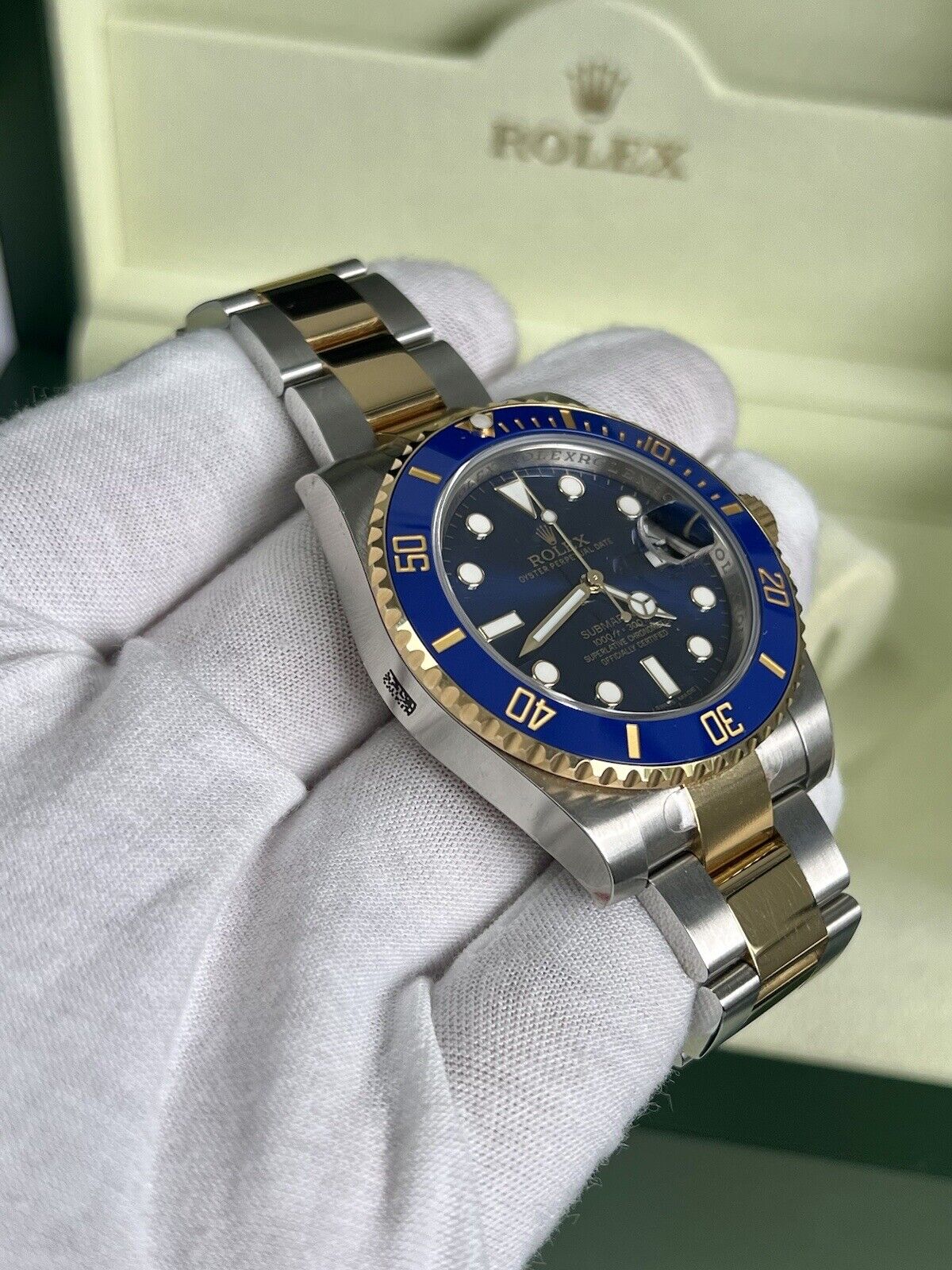 Rolex Submariner 116613LB Bluesy Gold. 40mm Box Papers 2014. Brand New Stickered