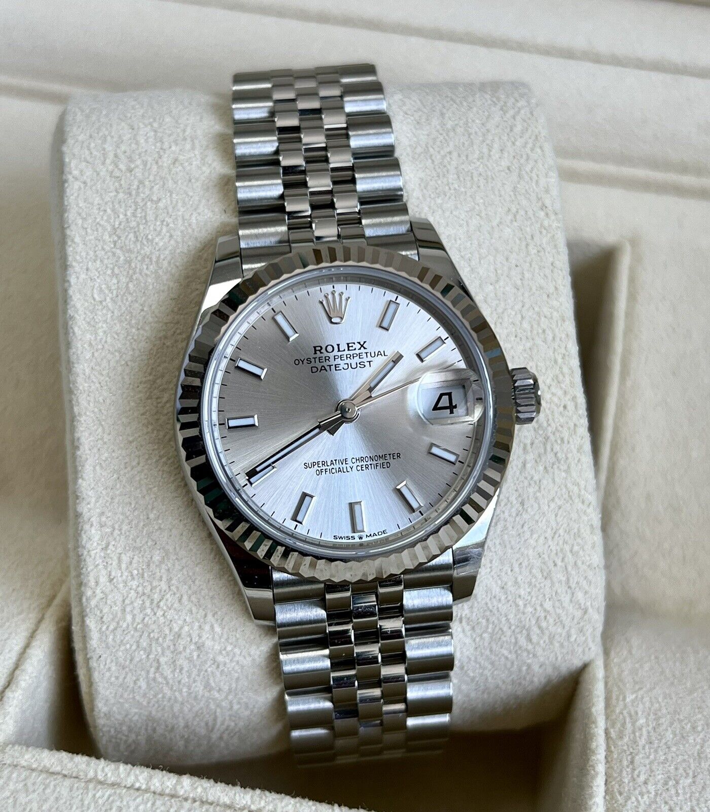 Ladies Rolex Datejust 278274 31mm. 2022 Steel White Gold Box