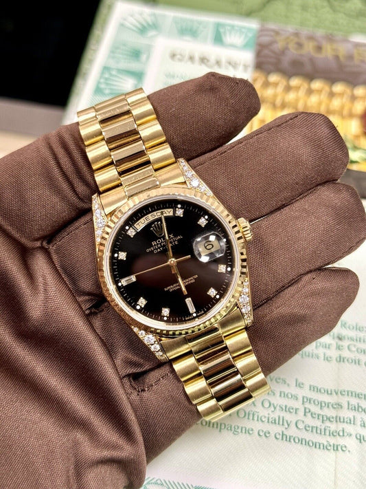 Rolex Day Date 36mm 18338. Factory Diamond Shoulders & Dial. 1995 Box & Papers